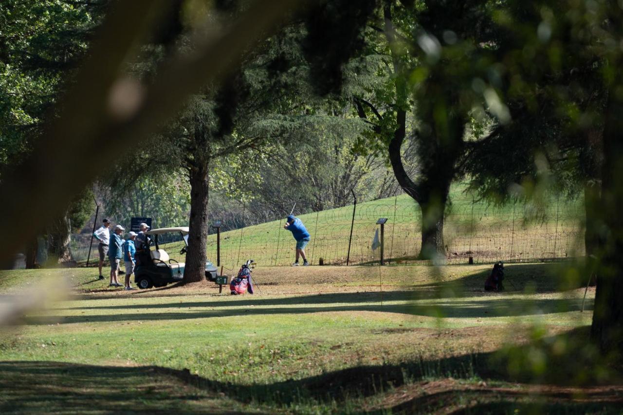 Champagne Valley Gooderson Monks Cowl Golf Resort מראה חיצוני תמונה