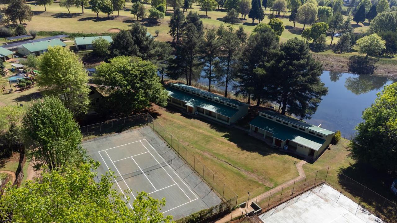 Champagne Valley Gooderson Monks Cowl Golf Resort מראה חיצוני תמונה